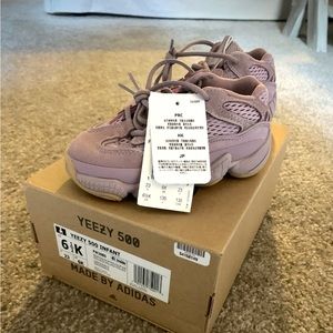 Adidas Yeezy 500 - Kid’s 6.5 - Soft Vision
